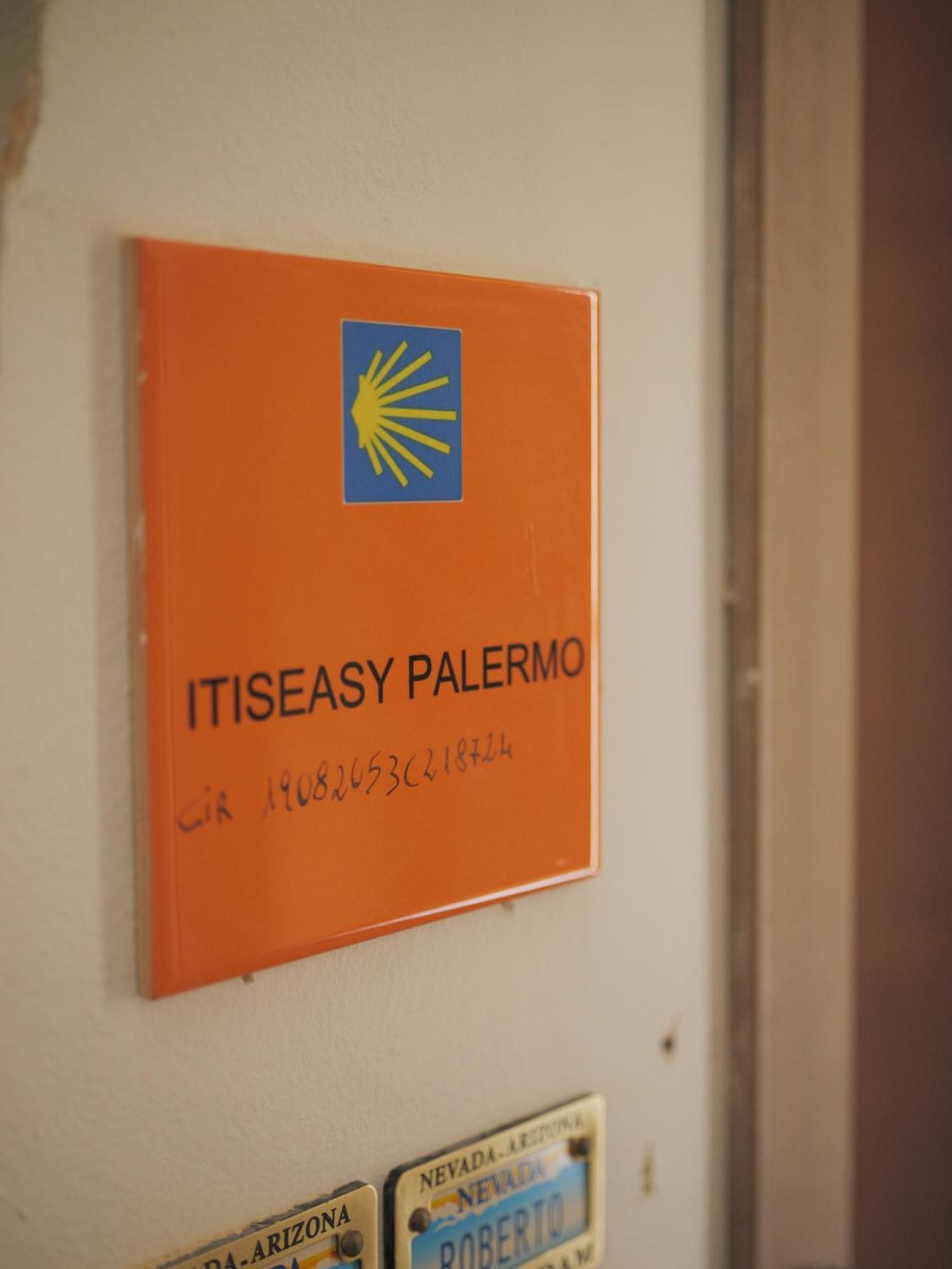 Itiseasy Palermo 1 E 2 Private Apartments Luaran gambar